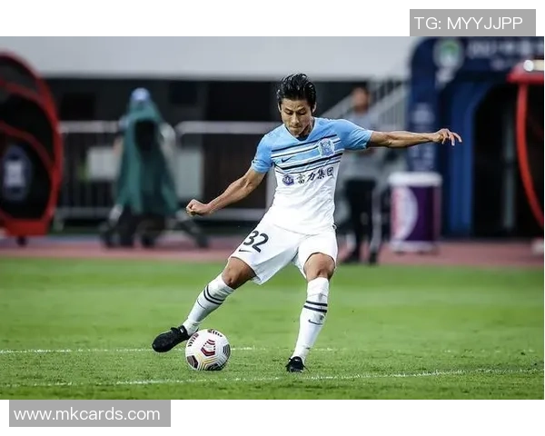 足球明星陈志钊的辉煌历程与对中国足球的深远影响探讨